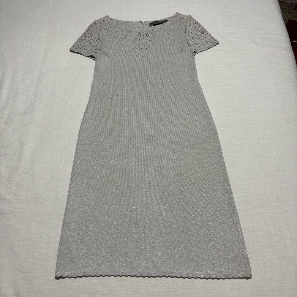 St. John Knit Sheath Dress | Silver Shimmer | Knee Length | Size 8